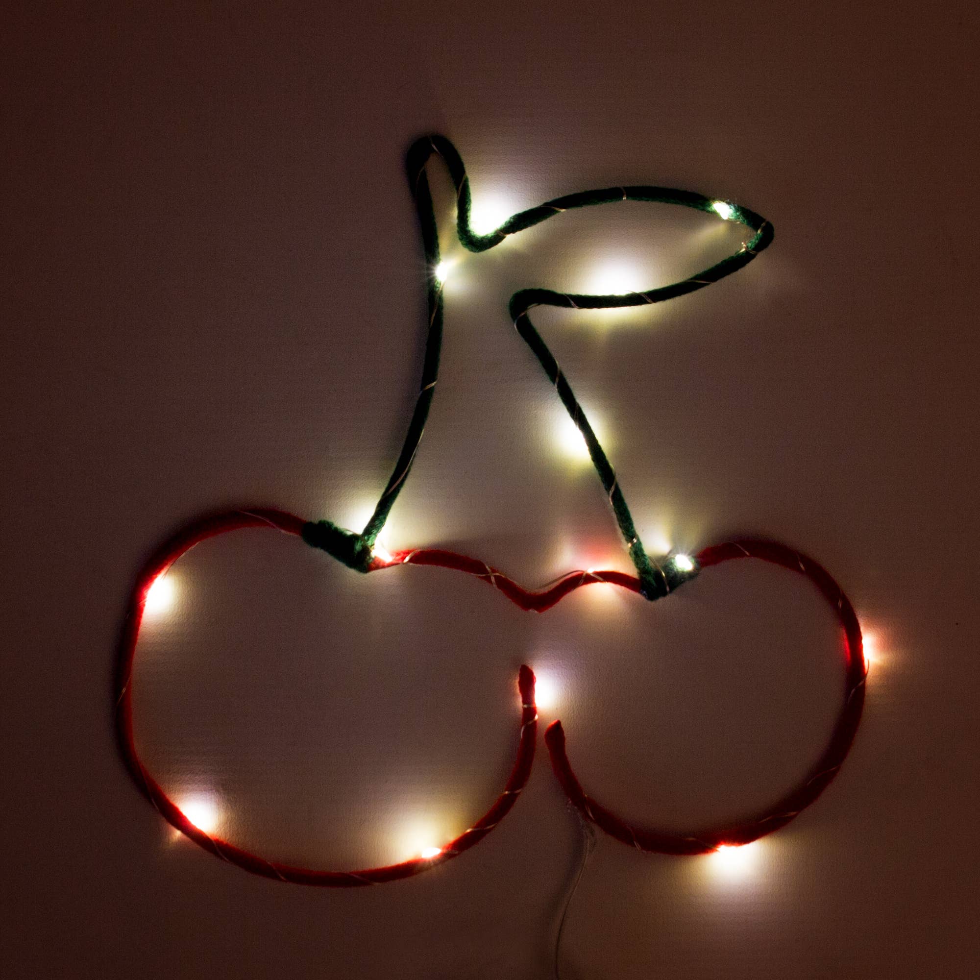 🍒 LED-lampa – Körsbär